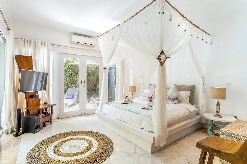 Balinese Paradise Luxury Villa Canggu
