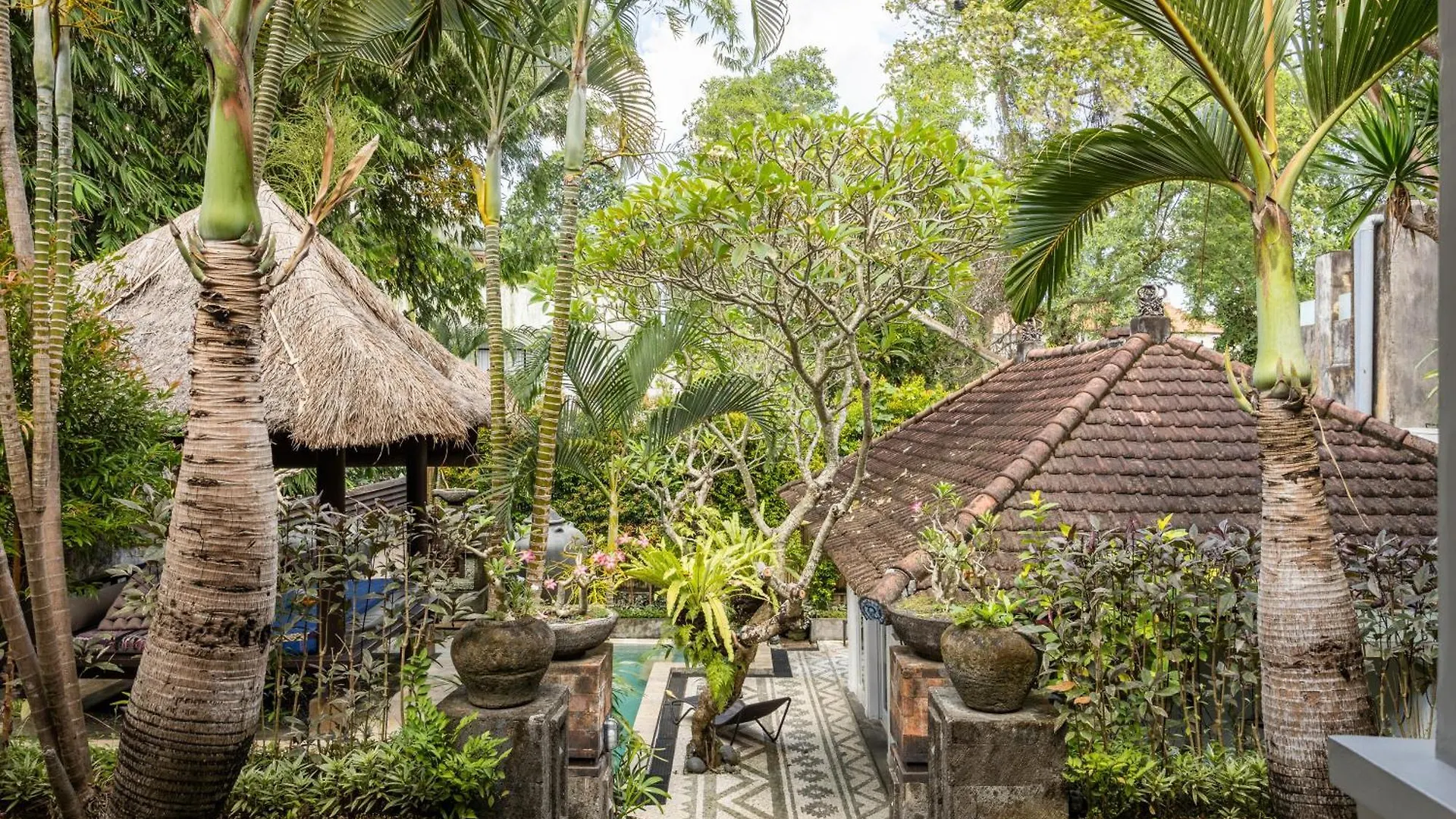 Balinese Paradise Luxury Villa Canggu  Indonesia